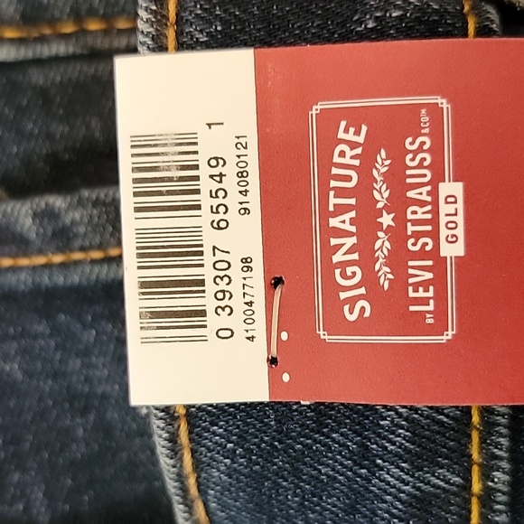 Levi Strauss Gold Jeans - Picture 5 of 5